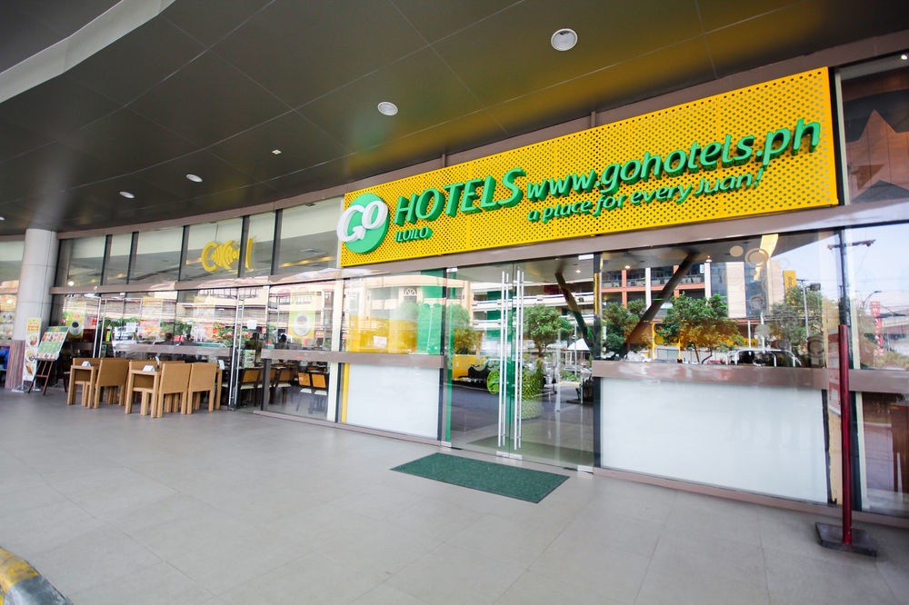 Go Hotels Iloilo Exterior photo